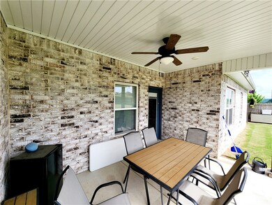 321 Captain Stockton St, Prairie Grove, AR 72753 - photo 7