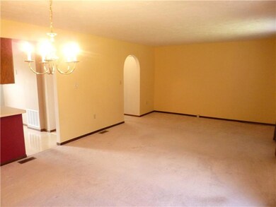 Living Room. Entertain guests in the living room a