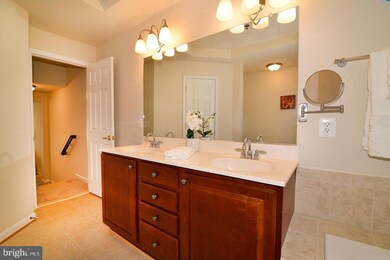3555 Huntley Manor Ln unit 86, Alexandria, VA 22306 - photo 7