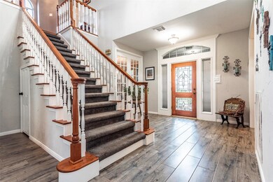 108 Lakeview Cir, Friendswood, TX 77546 - photo 3