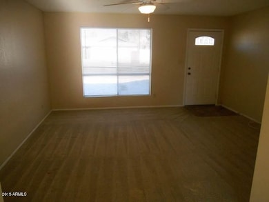 living room 2_1444334413947_6