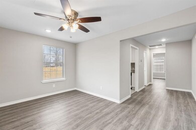 4309 Hull St, Houston, TX 77021 - photo 3