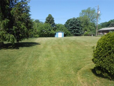 1171 Oakhurst Dr, Slatington, PA 18080 - photo 5