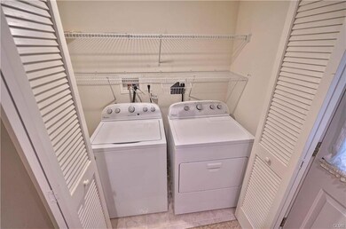 4533 Jasmine Dr, Center Valley, PA 18034 - photo 6