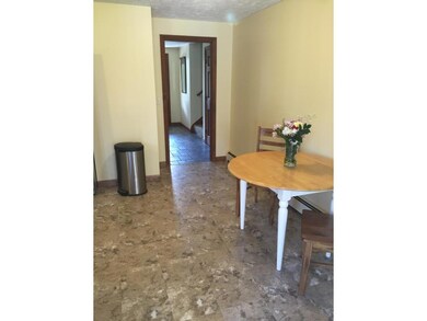 11 Valleyview Dr, MerriMacK, NH 03054 - photo 6