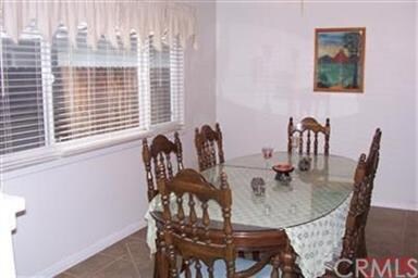Dining area off kitchen