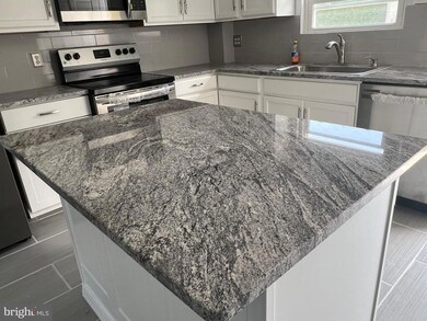 117 Big Rd, Zieglerville, PA 19492 - photo 6