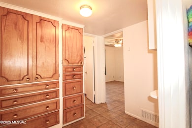 902 Pastime Storage