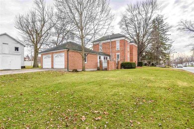 304 N Matilda St, Warren, IN 46792 - photo 3