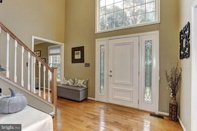 870 Laval Dr, Sykesville, MD 21784 - photo 2