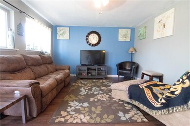 Upstairs sitting room, could be dining room