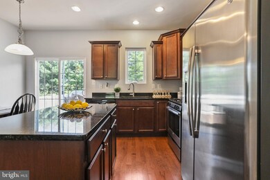 606 Warblers Perch Way, Glen Burnie, MD 21060 - photo 4