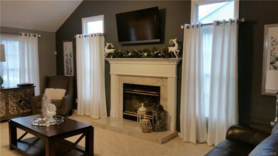 7342 Balla Dr, North Tonawanda, NY 14120 - photo 4