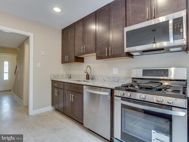 7509 Bedford Rd, Manassas, VA 20109 - photo 6