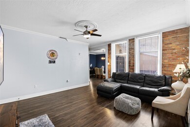 215 Central Ave unit 4F, Saint Petersburg, FL 33701 - photo 5