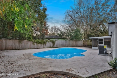 5335 Seaboard Ave, Jacksonville, FL 32210 - photo 4