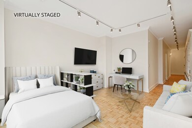 Wellington Tower unit 7G, New York, NY 10028 - photo 4