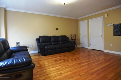 755 Correll Ave, Staten Island, NY 10309 - photo 4