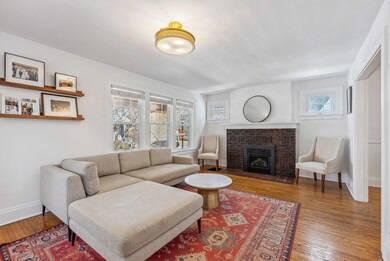 4-web-or-mls-221-e-pacemont-rd