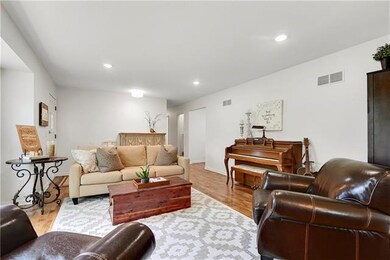 19730 S Lone Elm Rd, Spring Hill, KS 66083 - photo 7