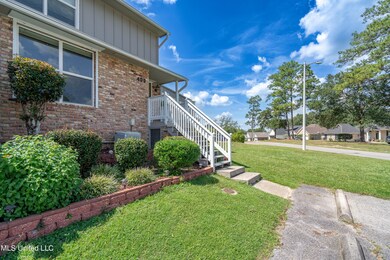 409 Highpoint Dr-2
