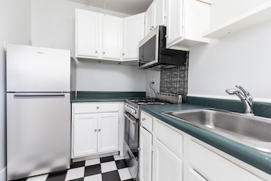 22 Concord Ave unit 10, Cambridge, MA 02138 - photo 4