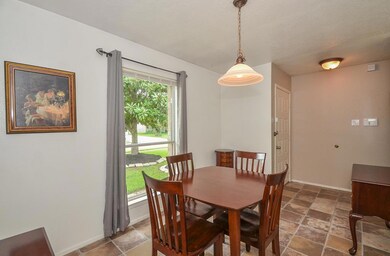 7642 Western Oak Ln, Houston, TX 77040 - photo 6