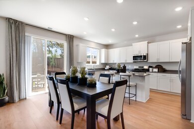 63233 Carly Ln, Bend, OR 97701 - photo 2