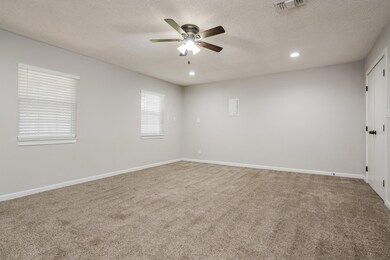 800 W Cheryl Ave, Hurst, TX 76053 - photo 7