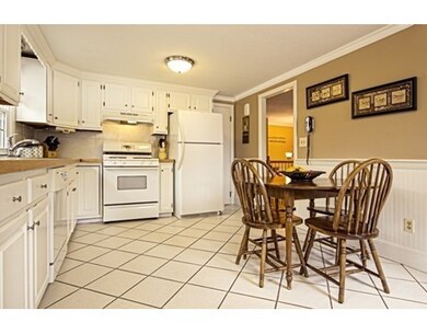 40 Parkwood Dr, Pepperell, MA 01463 - photo 4