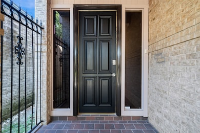 9592 Longmont Dr, Houston, TX 77063 - photo 3