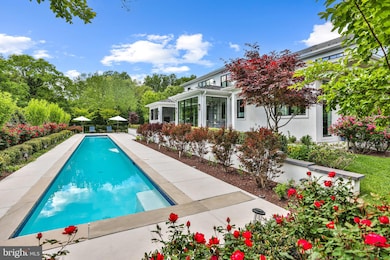 6029 Orris St, McLean, VA 22101 - photo 7