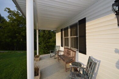 1051 Goshen Rd, Lawrenceburg, KY 40342 - photo 3