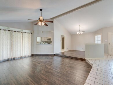 1409 Autumn Chase Square, Bedford, TX 76022 - photo 7