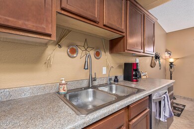 455 S Delaware Dr unit 124, Apache Junction, AZ 85120 - photo 6