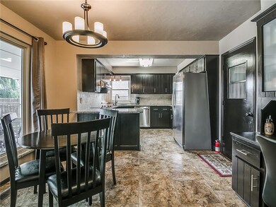 1328 NE 22nd St, Moore, OK 73160 - photo 7