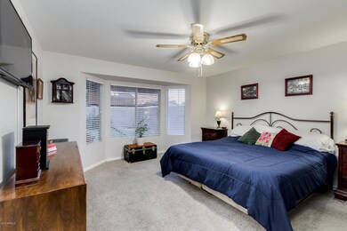 Large Master w/ Bay Window