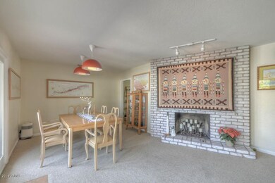 Living Room (4)-SMALL