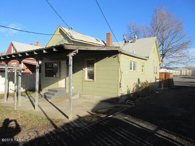 561-725205-back right