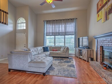 2504 S Oak Place, Broken Arrow, OK 74012 - photo 6