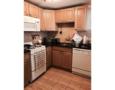 16 Hereford St unit 3, Boston, MA 02115 - photo 4