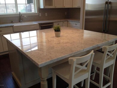 3928 N 42nd Place, Phoenix, AZ 85018 - photo 4