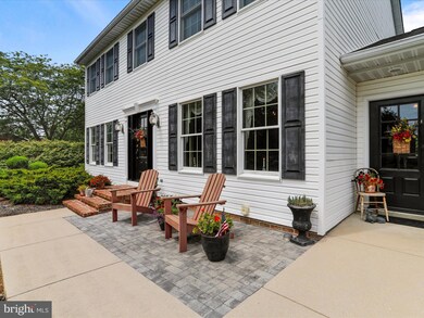 10219 Candura Dr, Waynesboro, PA 17268 - photo 3