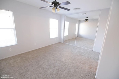 Master Bedroom01