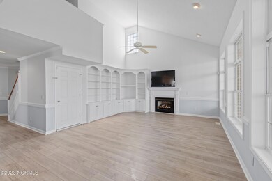 271E2ndSt - 40
