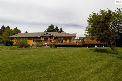 89 Blue Spruce Ln, Laclede, ID 83841 - photo 3