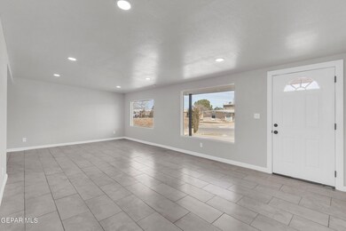 2301 Villa Plata Dr, El Paso, TX 79935 - photo 4