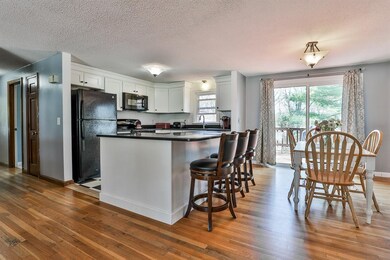 5 Oakdale Ave, Nashua, NH 03062 - photo 7