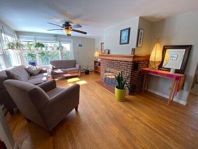 18 Carlisle Ave, Turners Falls, MA 01376 - photo 5