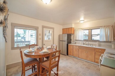 637 21st Ave, Longview, WA 98632 - photo 7